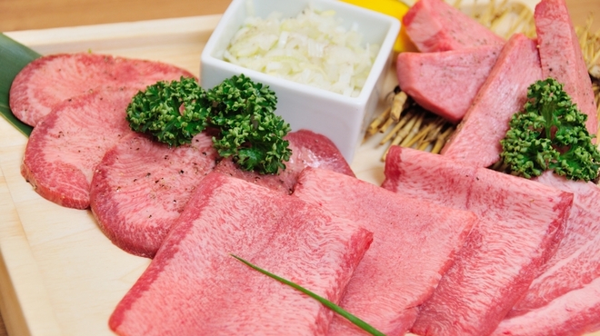 牛たん よし田 - メイン写真: