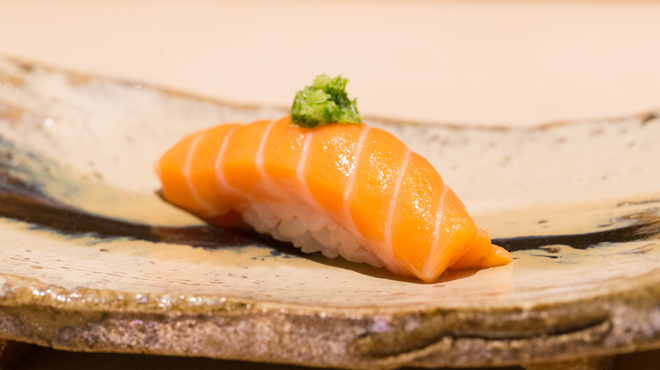 Sushi Dokoro Arima - メイン写真: