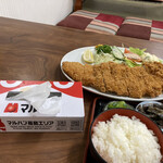 食堂よしかわ - 2021.10 特大カツ定食(1,450円)