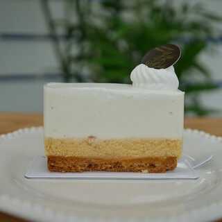 SWEETS garden YUJI AJIKI - 