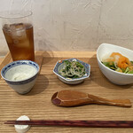 肉じるや5