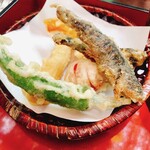 貴船 水源の森 天山 - 貴船御前　天ぷら
尼子、南京、甘長唐辛子
トマト、ヤングコーン