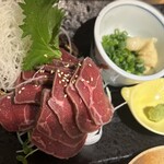 Nomikui Dokoro Shimazo - 牛タタキ。
