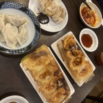 餃子 満彩 - 