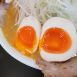 北海とんこつ らーめん純輝 - 味玉