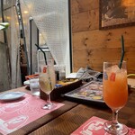 トム ボーイ カフェ - 