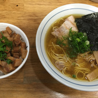 ひかり食堂